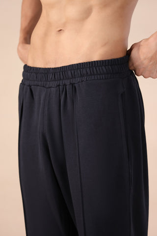 Black Essential Pleated Baggy Trousers