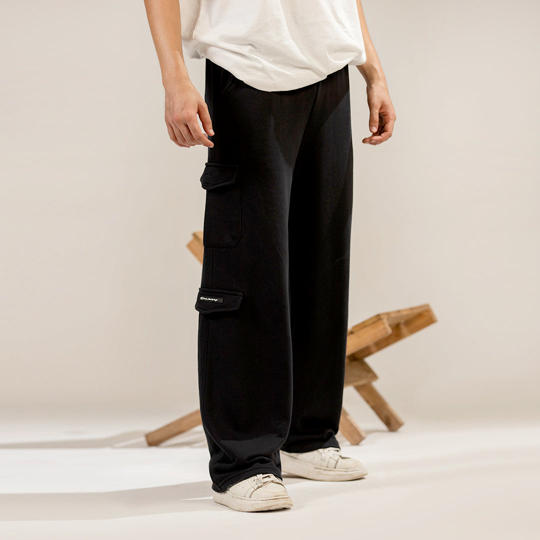Wide leg on sale cargo trousers