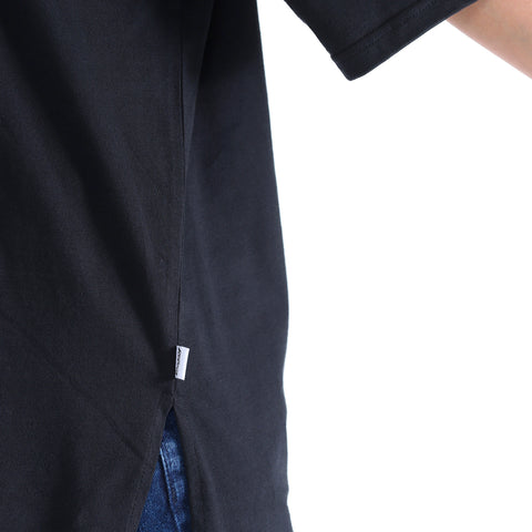 Modest Oversize Crew Neck Black