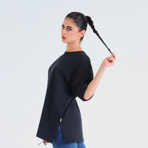 Modest Oversize Crew Neck Black